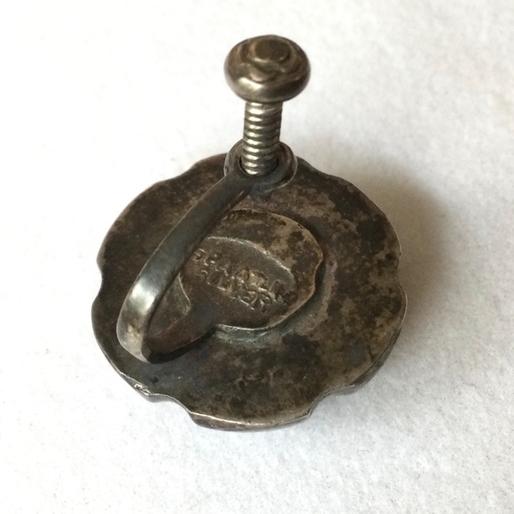 William Spratling Screw Back Earring - Stamped Spratling Silver c 6 grams - Picture 4 of 10